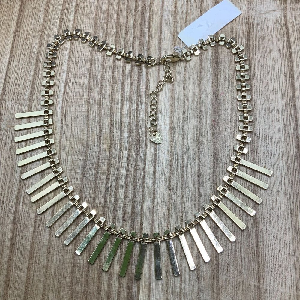 Tre Vero NWT Deco Fringe Gold Tone Necklace